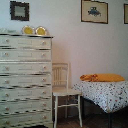 La Casa Del Ghetto Apartment Pitigliano Ruang foto